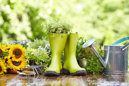 Clear communication during a gardeners Downe complaint review